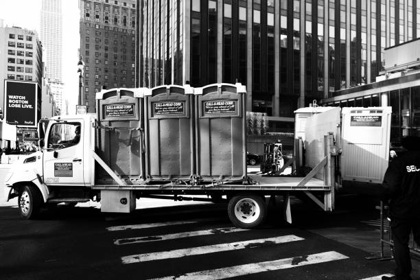 Best Portable bathroom rental  in Brownsville, LA